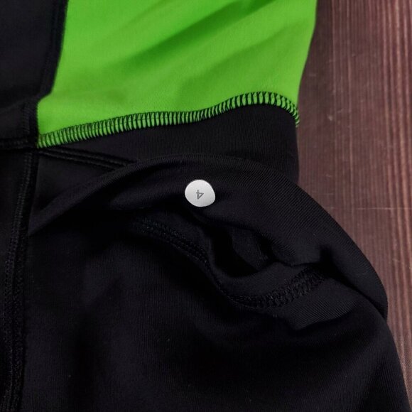 Lululemon Womens Sz 4 Studio Surf Jacket Black Green Full Zip Front Hood Pockets - Picture 12 of 14